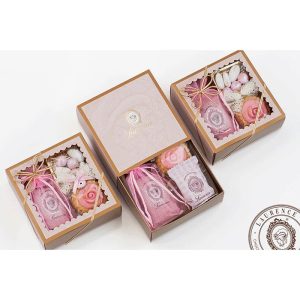 Cadou de ciocolată Rose Laurence Chocolate