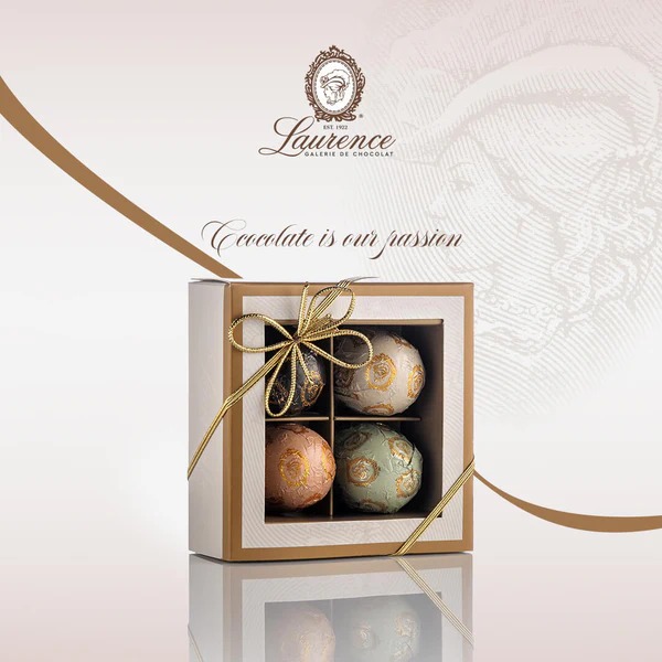 Cutie cadou premium cu patru praline uriașe Laurence