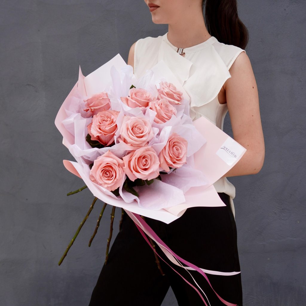 Buchet cu 11 Trandafiri Roz
